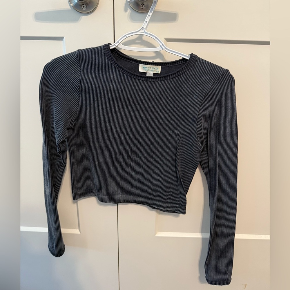 Altar'd State Ribbed Long-Sleeve Crop Top - Charcoal